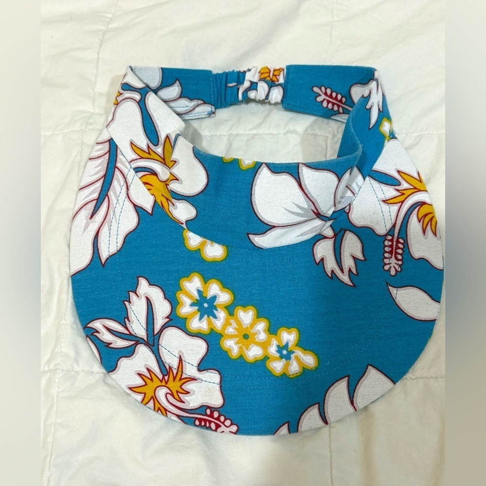 Island Planet Floral Blue Women's Visor